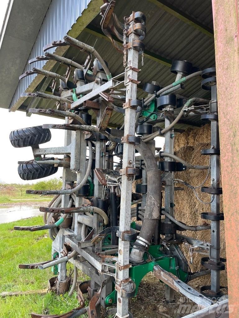Samson CMX 8.6 Poranyag tartályos