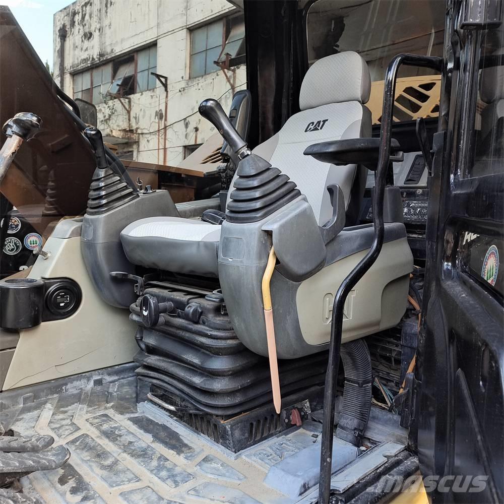 CAT 307 Lánctalpas kotrók