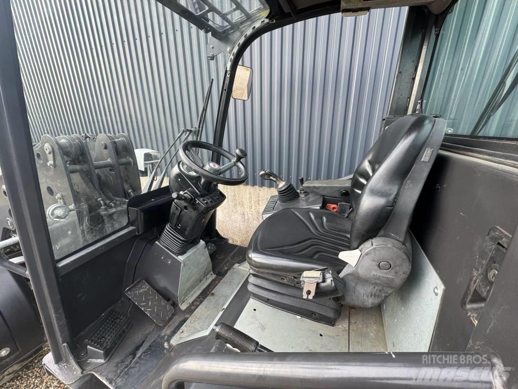Weidemann 2070CX50LP Gumikerekes homlokrakodók