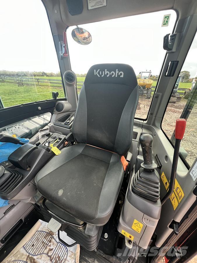 Kubota U56-5 Speciális kotrók
