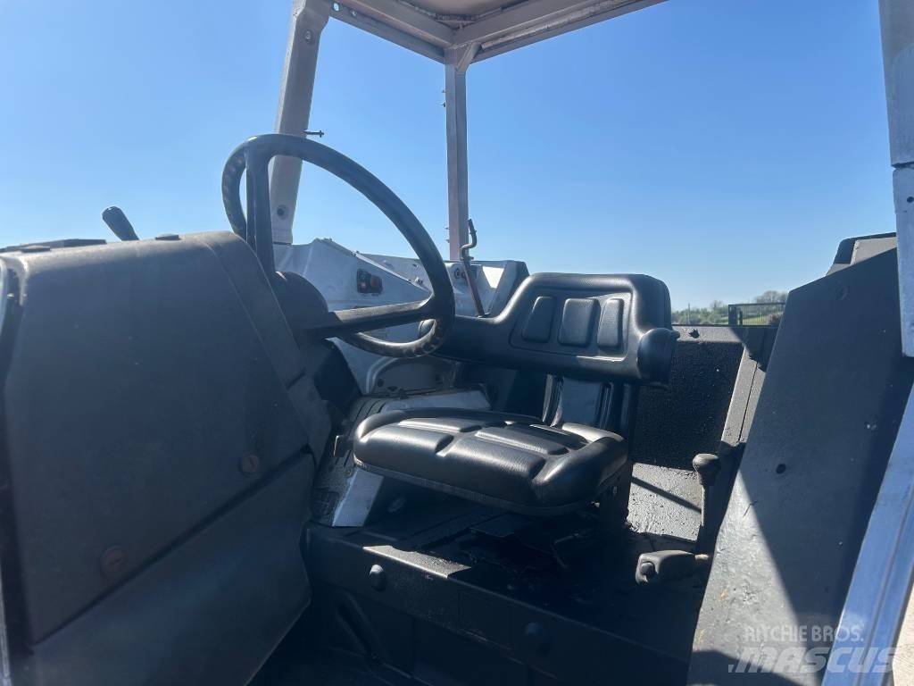 Massey Ferguson 399 Traktorok