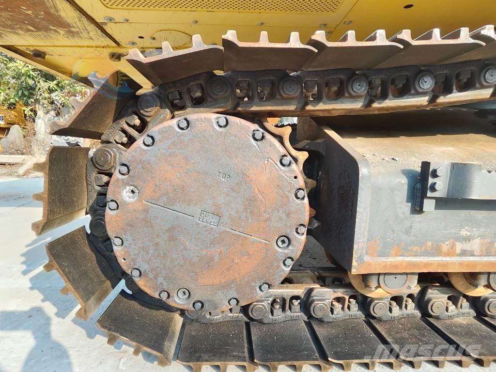 Komatsu PC 400-8 Lánctalpas kotrók