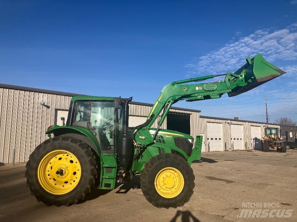 John Deere 6155 M Traktorok
