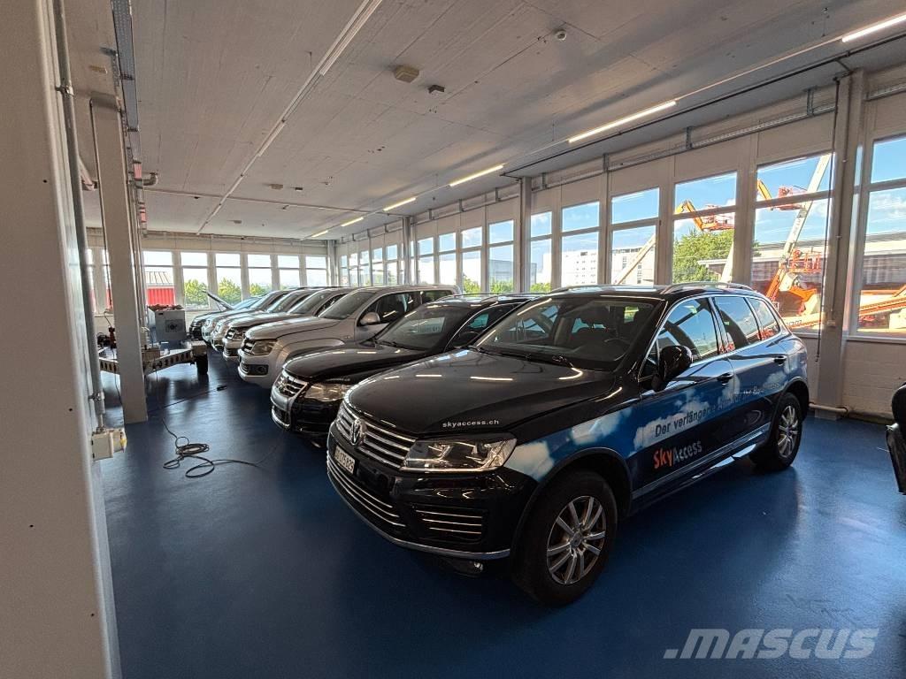 Volkswagen Touareg Terepjárók