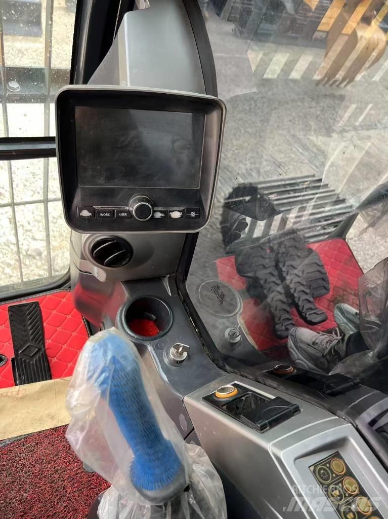 Hyundai R305LC-9T Lánctalpas kotrók
