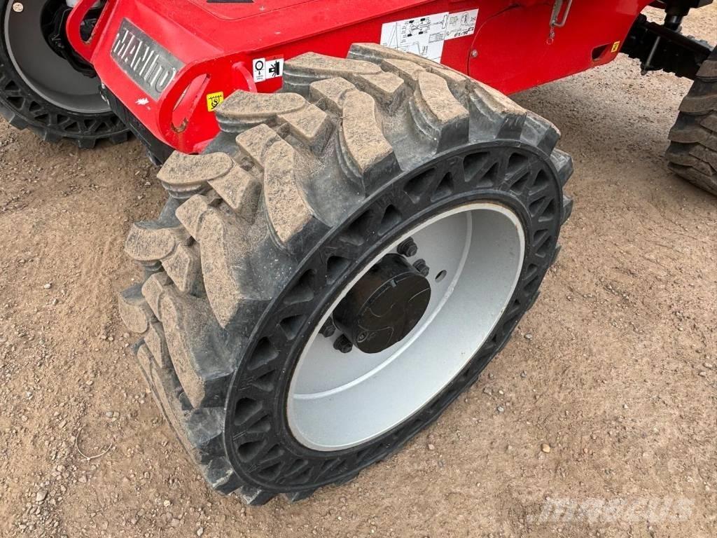 Manitou 200 ATJ Karos emelők