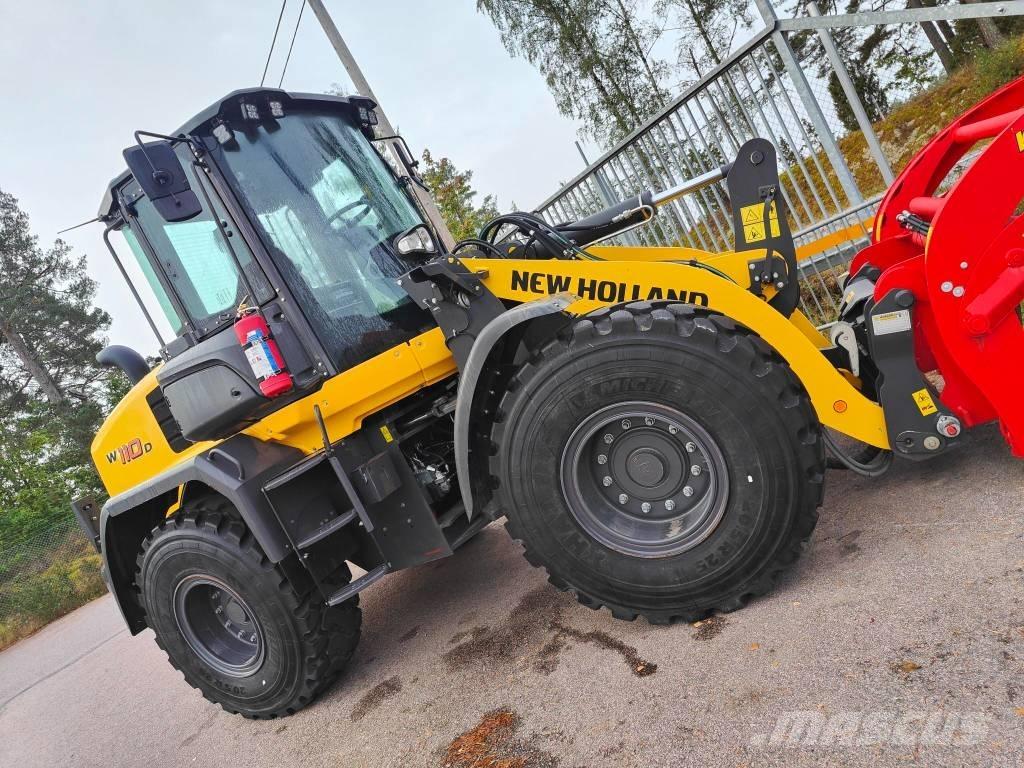 New Holland W 110 D Gumikerekes homlokrakodók