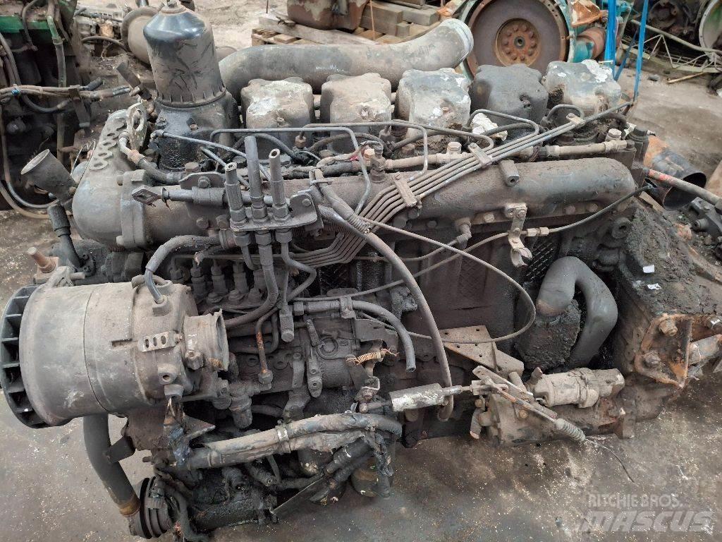 Renault 6 CILINDER Motorok