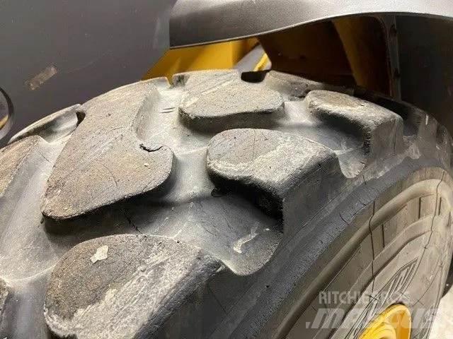 Volvo L70 F Gumikerekes homlokrakodók