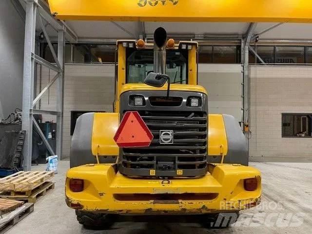 Volvo L70 F Gumikerekes homlokrakodók