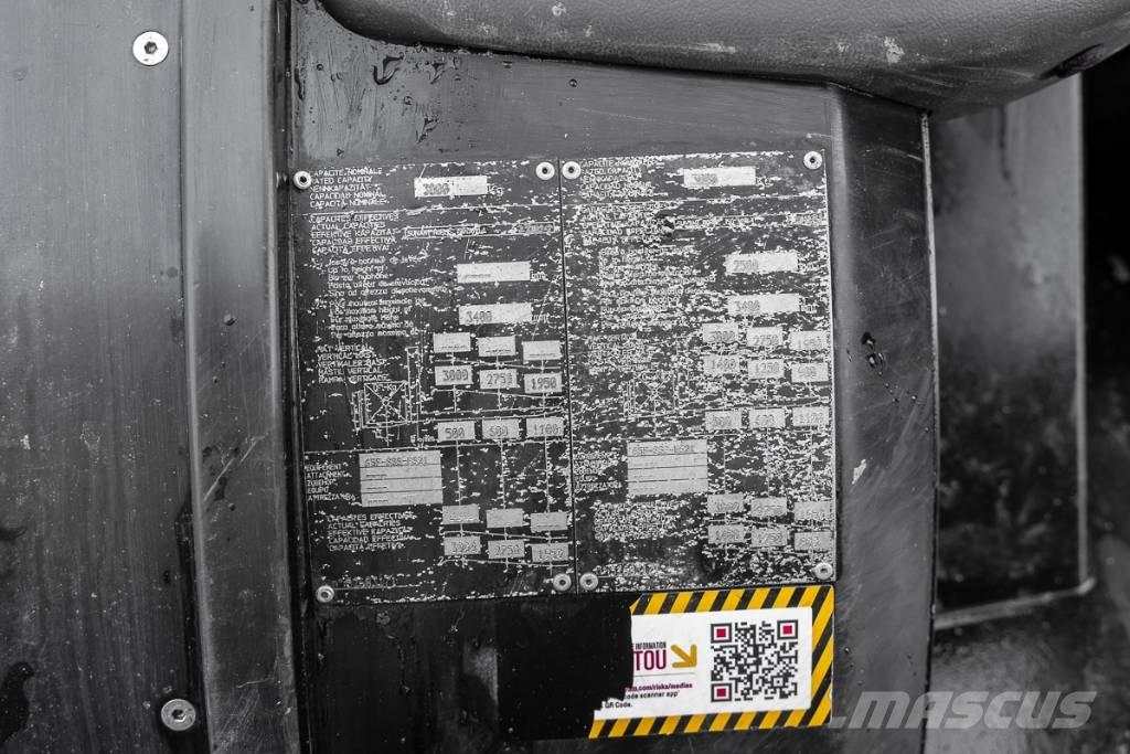 Manitou MC 30-4 D Dízel targoncák