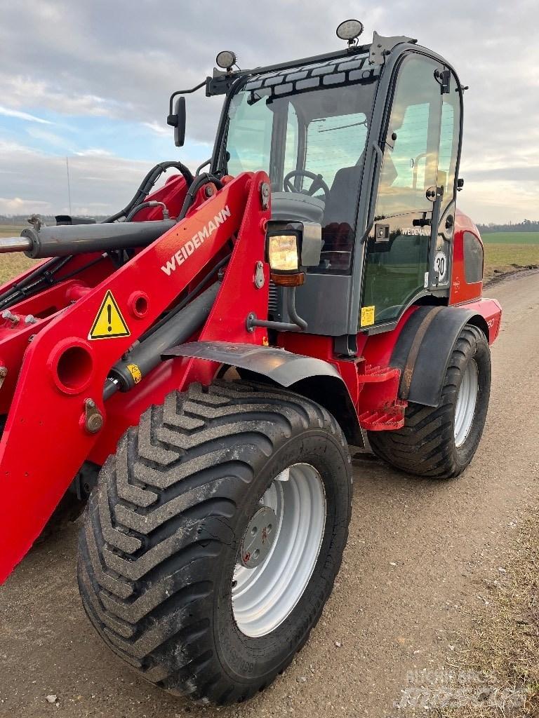 Weidemann 5080 Teleszkópos mezőgazdasági rakodók