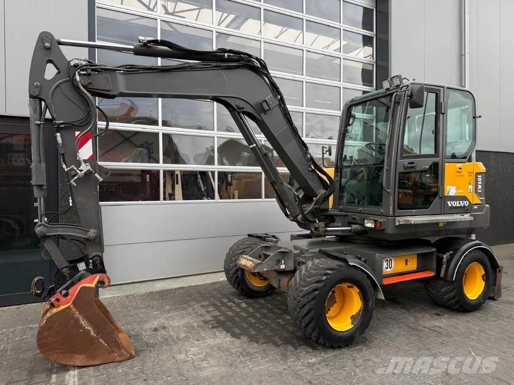 Volvo EW60E | A/C Közepes (midi) kotrók 7 t - 12 t