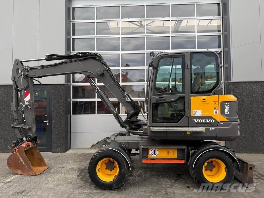 Volvo EW60E | A/C Közepes (midi) kotrók 7 t - 12 t