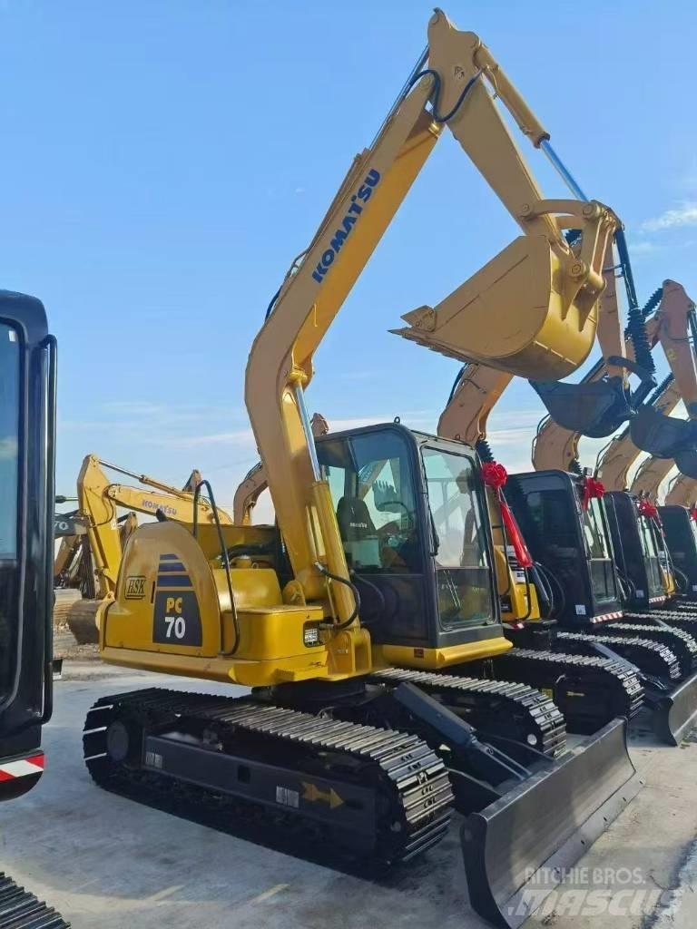 Komatsu 70 Lánctalpas kotrók