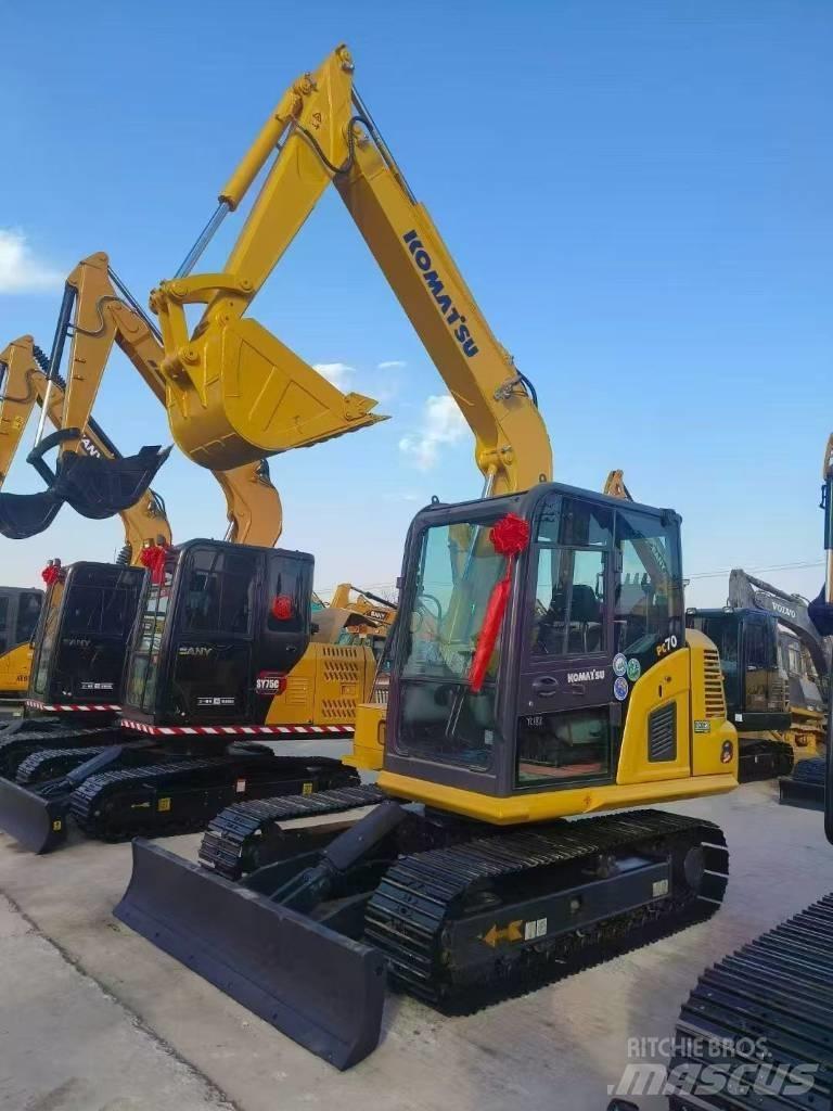 Komatsu 70 Lánctalpas kotrók