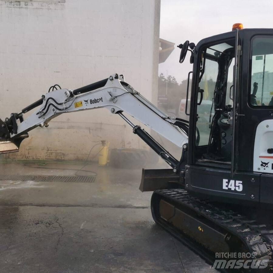 Bobcat E 45 Mini kotrók < 7t
