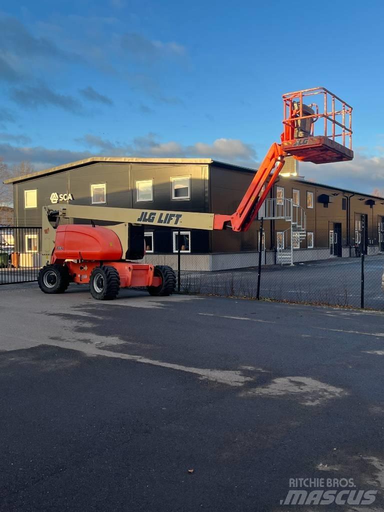JLG 800 AJ Karos emelők