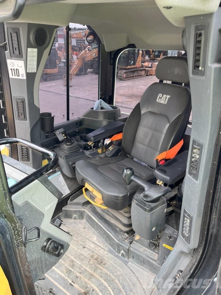 CAT D 5 LGP lánctalpas dózerek