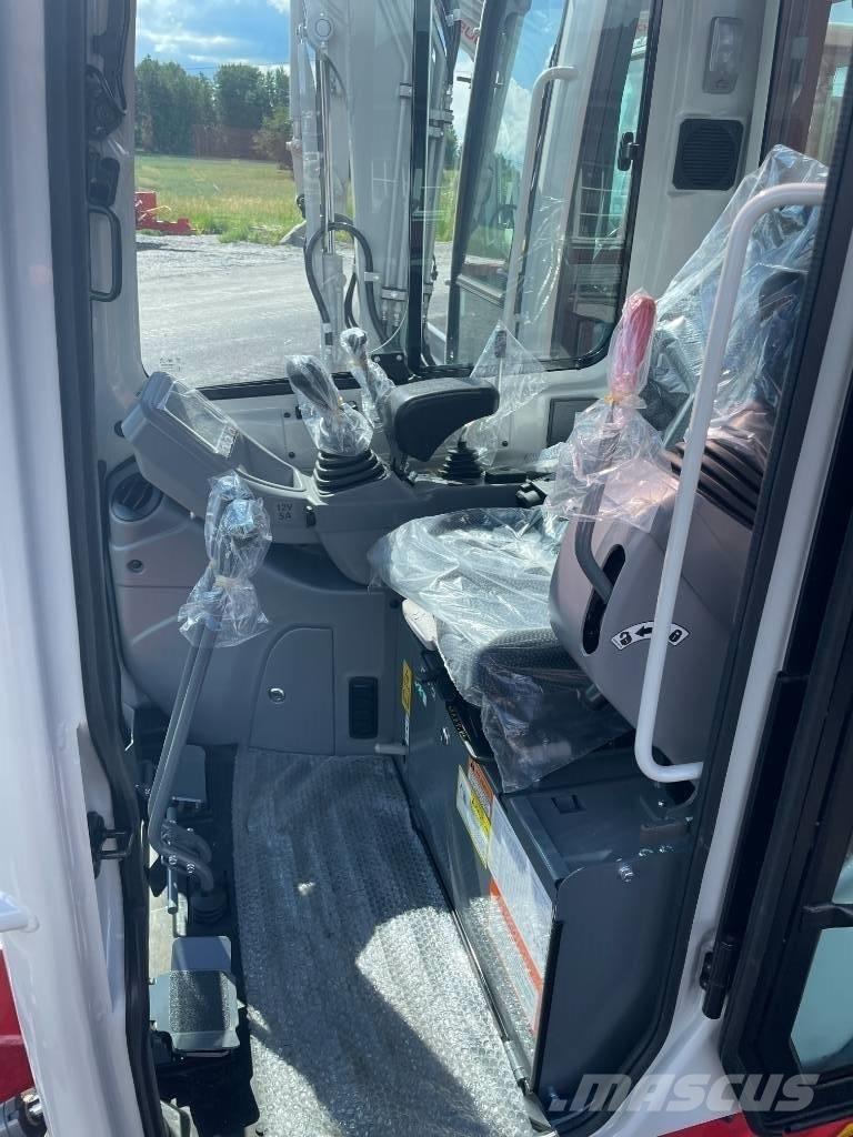 Takeuchi TB 216 Mini kotrók < 7t