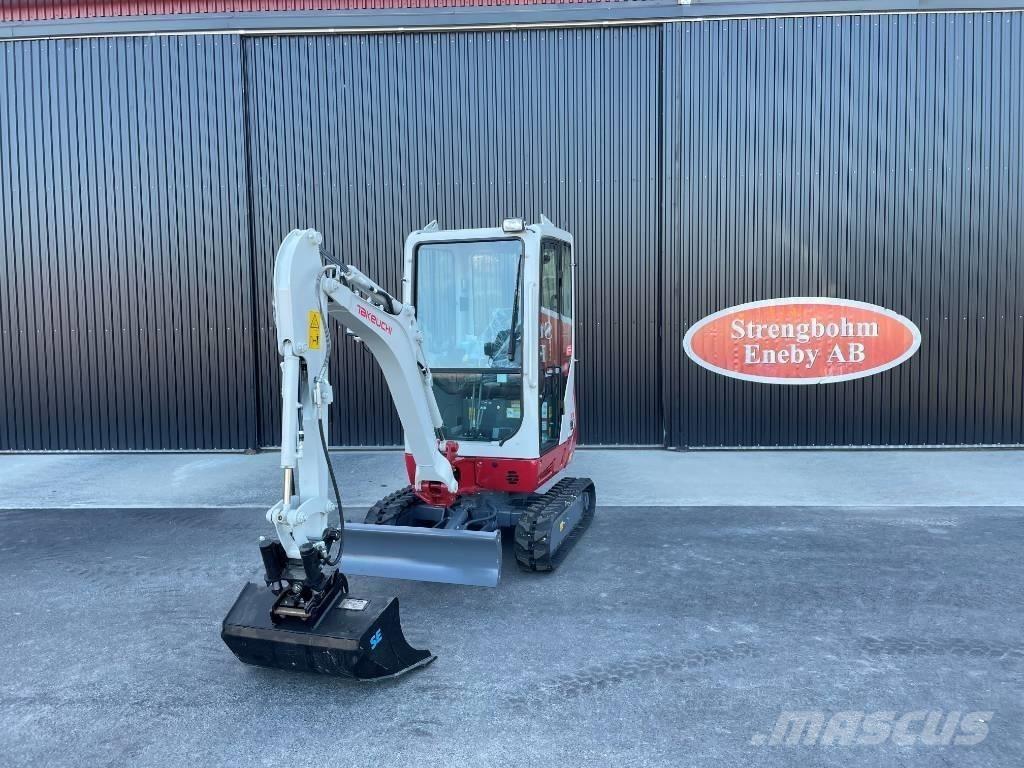 Takeuchi TB 216 Mini kotrók < 7t