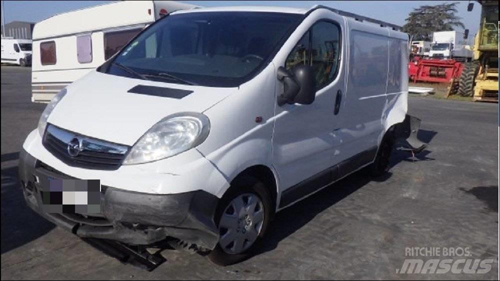 Opel Vivaro Transporterek