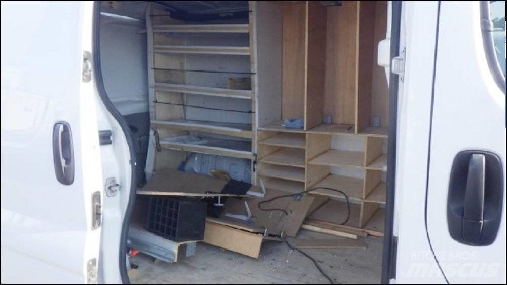 Opel Vivaro Transporterek