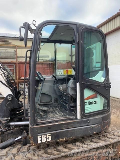 Bobcat E 85 Közepes (midi) kotrók 7 t - 12 t