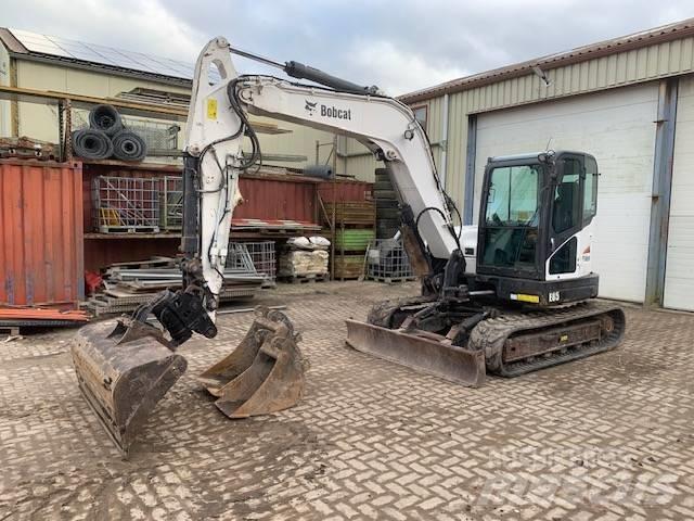 Bobcat E 85 Közepes (midi) kotrók 7 t - 12 t