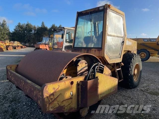 Komatsu JV110WA-HD Egydobos hengerek