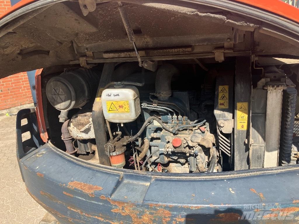 Kubota KX121-3 Mini kotrók < 7t