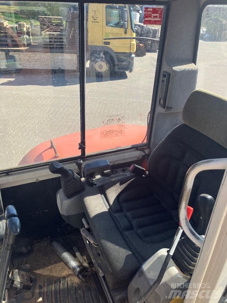 Kubota KX121-3 Mini kotrók < 7t