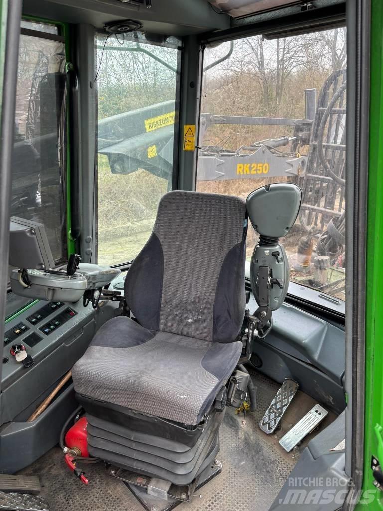 John Deere 1110 D Kihordók