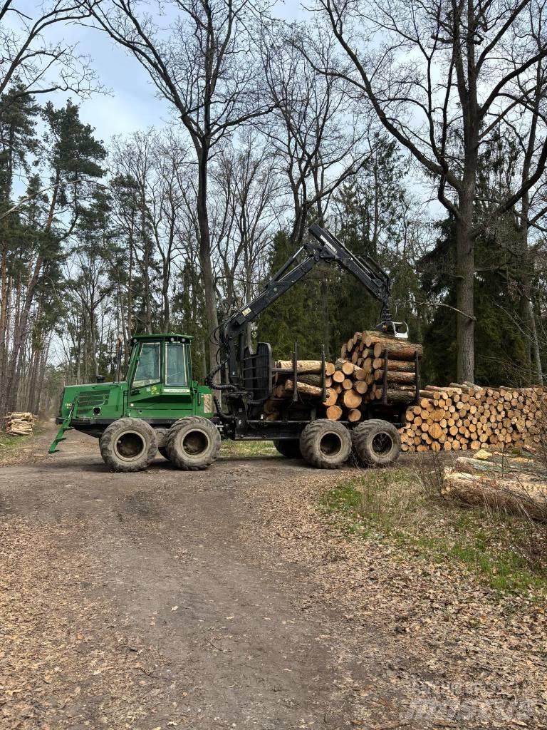 John Deere 1110 D Kihordók