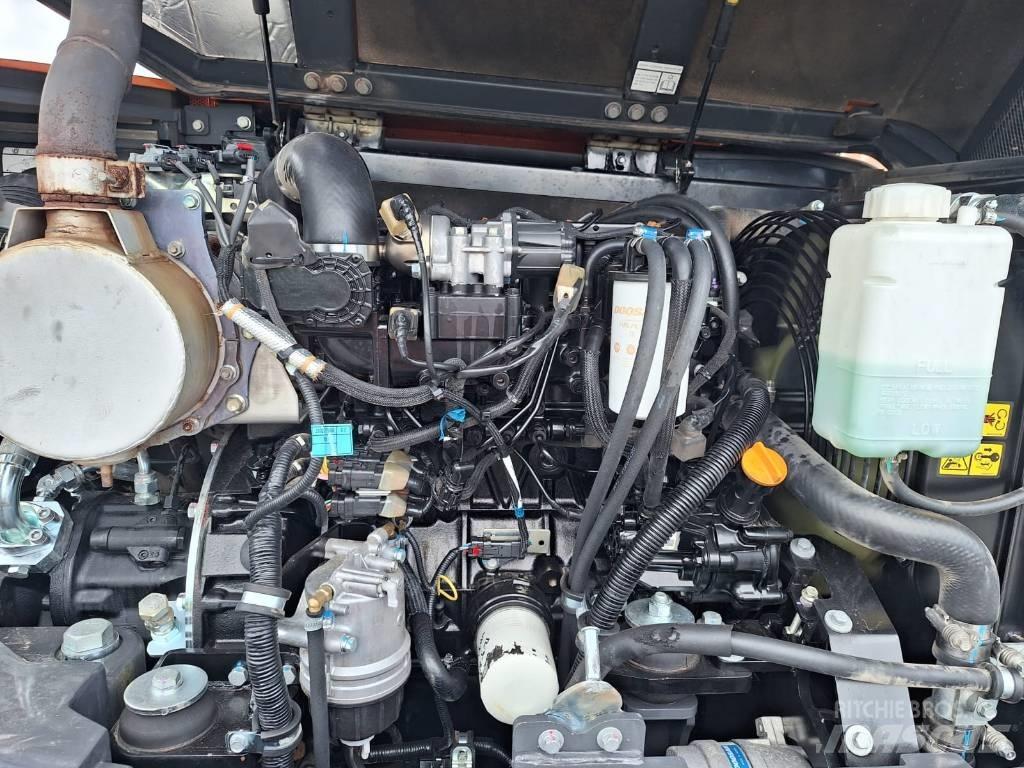 Doosan DX 85 R Lánctalpas kotrók