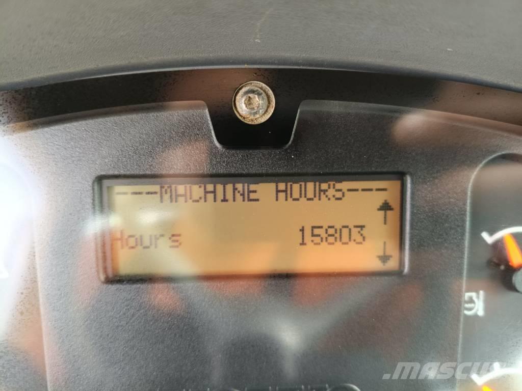 Volvo L 120 E Gumikerekes homlokrakodók