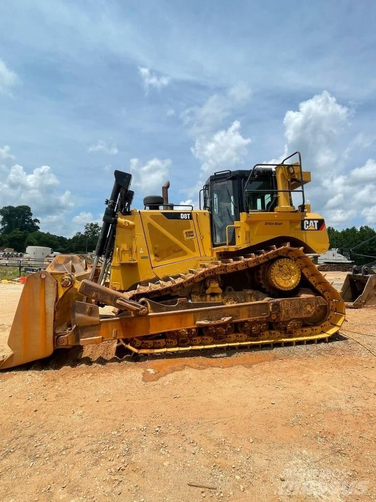CAT D 8 T lánctalpas dózerek