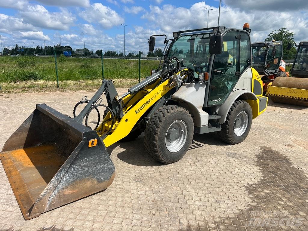 Kramer-allrad 480 Gumikerekes homlokrakodók