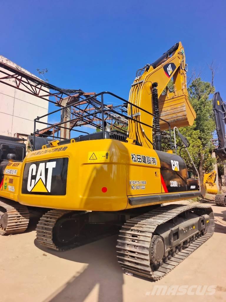 CAT 330D2L Lánctalpas kotrók