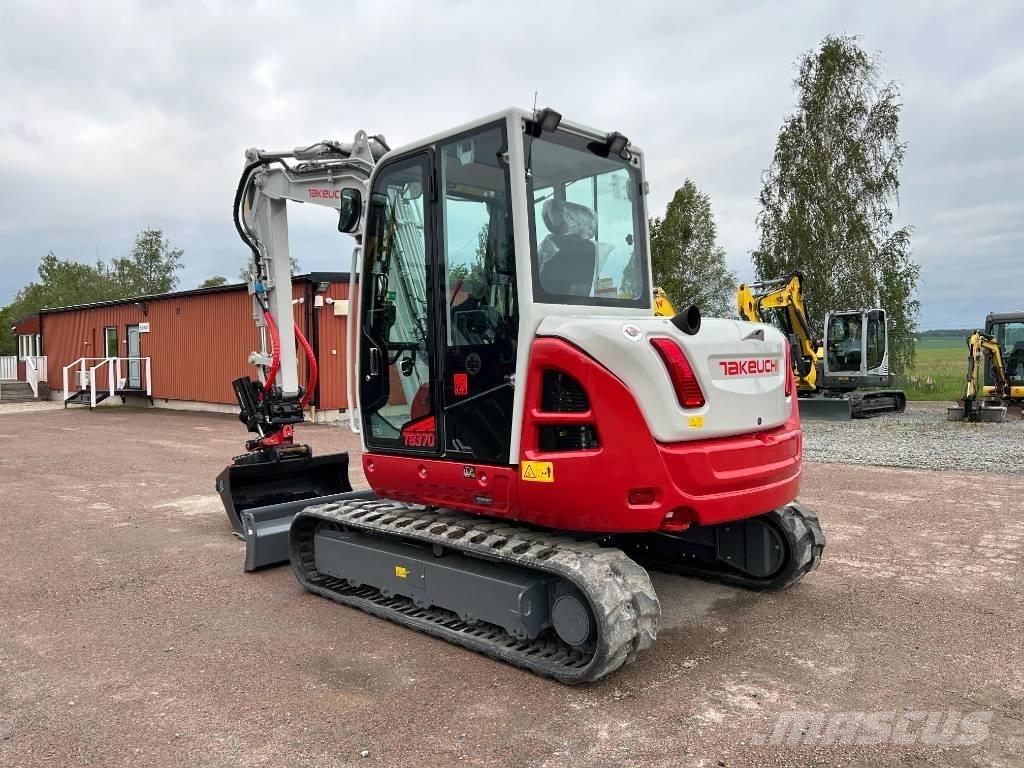 Takeuchi TB370 Közepes (midi) kotrók 7 t - 12 t