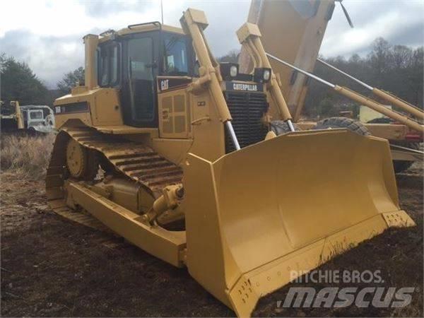 CAT D 6 R lánctalpas dózerek