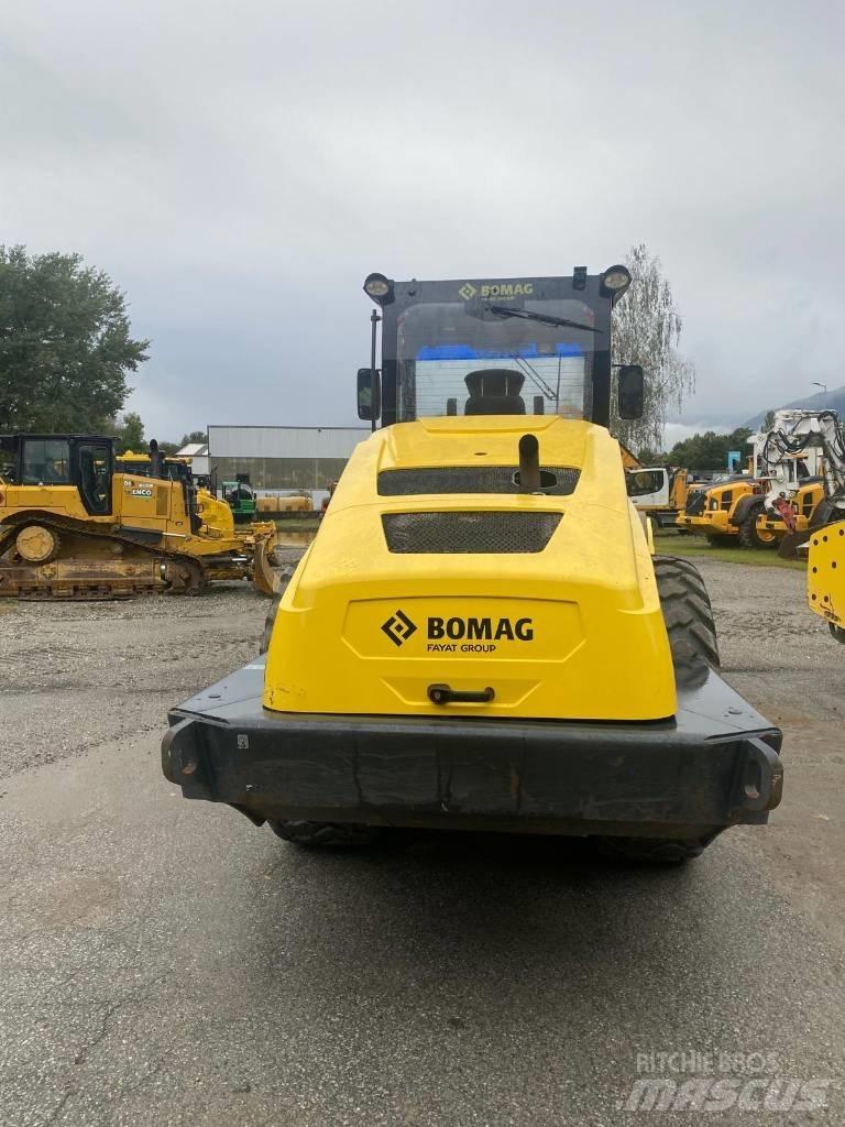 Bomag BW 219 D 5 Talajtömörítő gépek