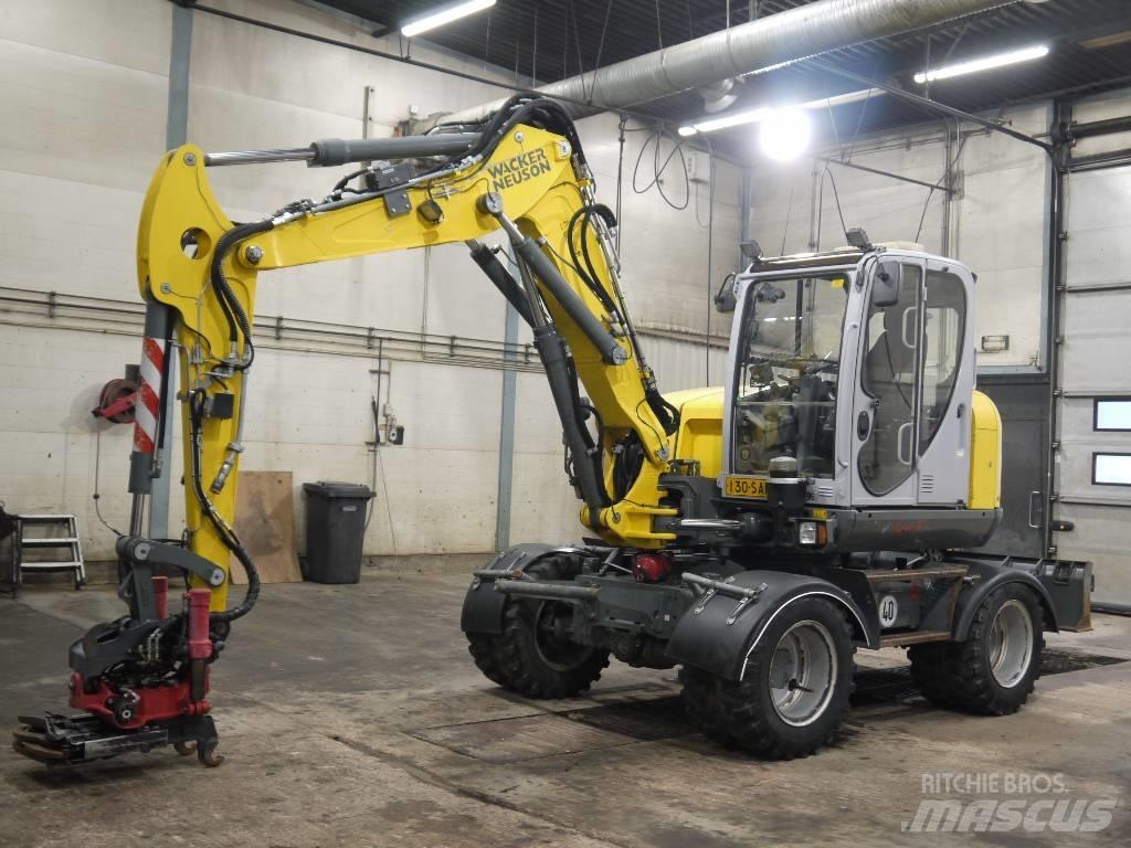 Wacker Neuson EW 100 Gumikerekes kotrók