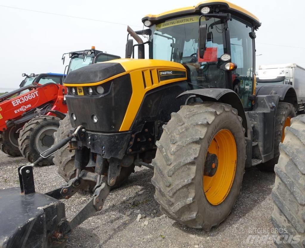 JCB Fastrac 4220 Traktorok