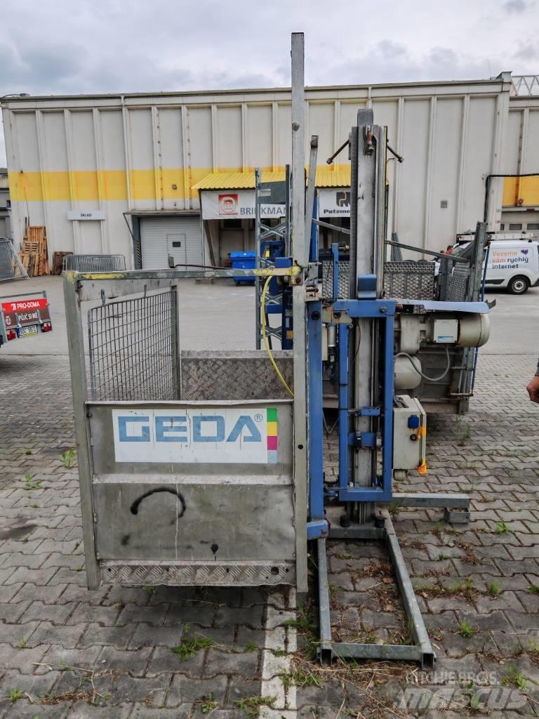 GEDA 300 Z Anyagmozgatás - Egyebek
