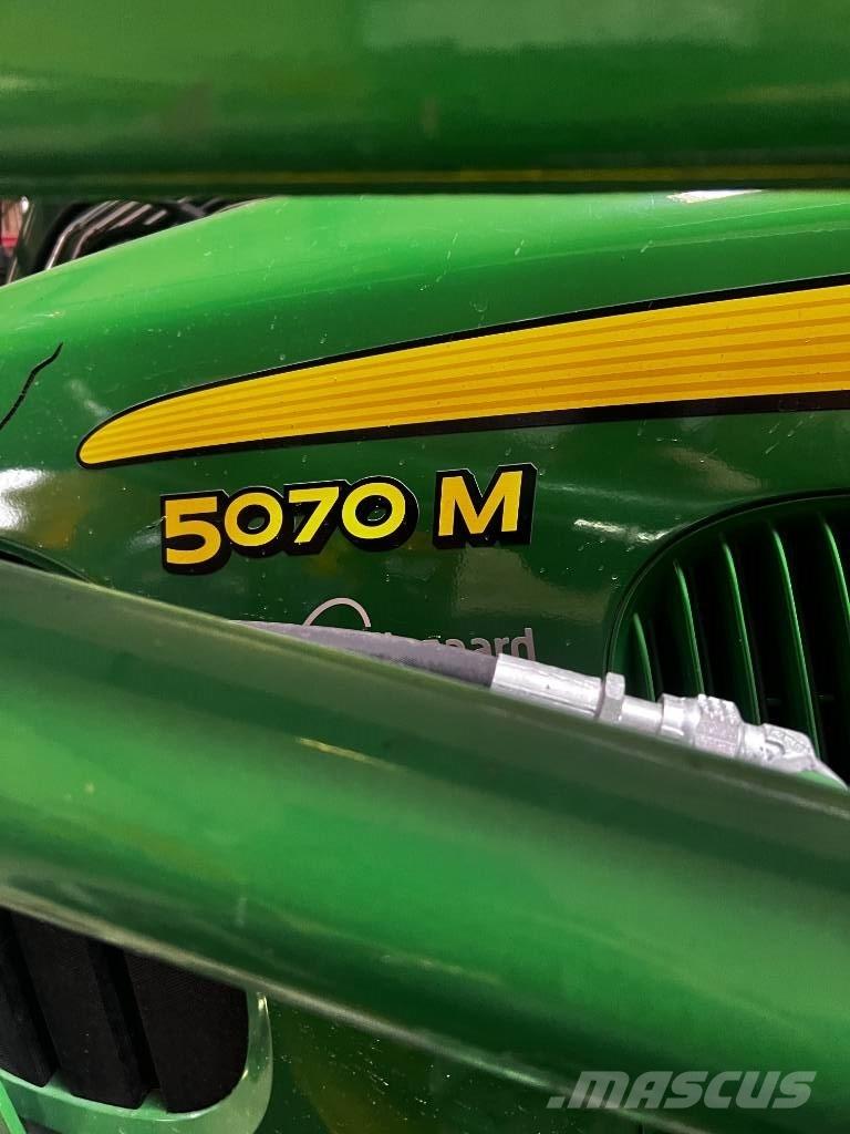 John Deere 5070 M Traktorok