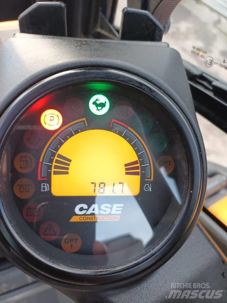 CASE CX 25 D Mini kotrók < 7t