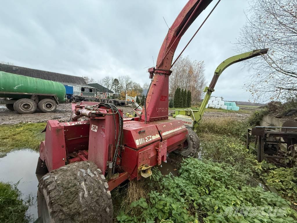 JF FCT 1350 Szecskázók