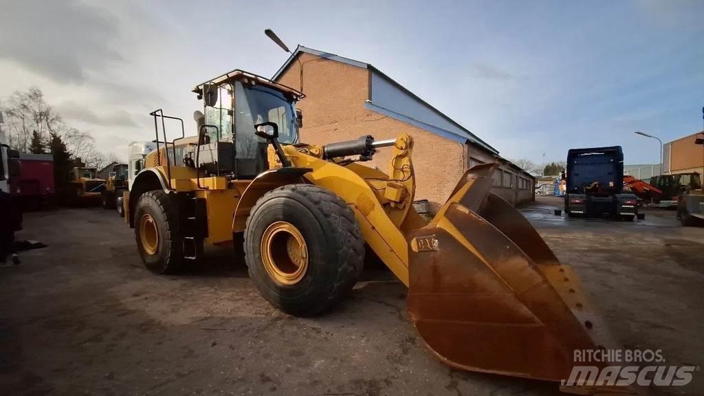 CAT 972M Met EPA Gumikerekes homlokrakodók