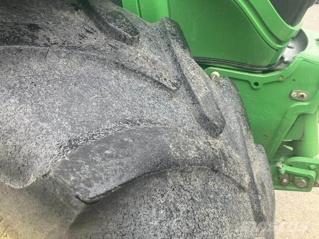 John Deere 6250R Traktorok